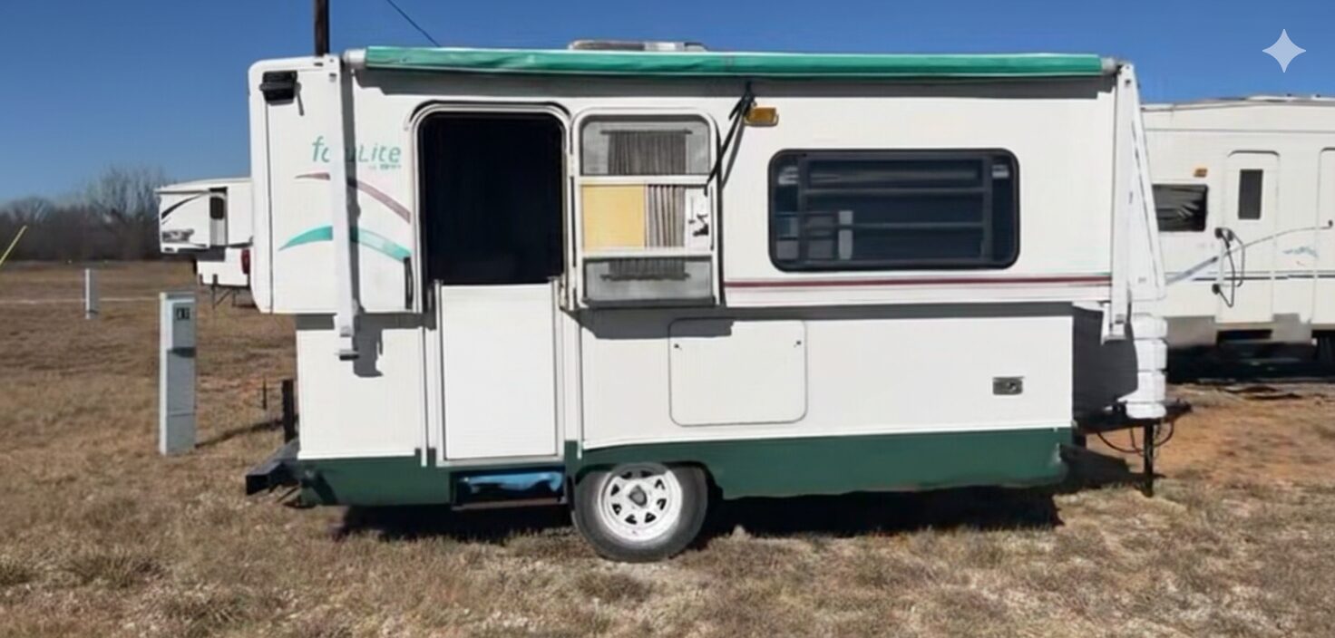 RV accommodation at Comanche, Texas